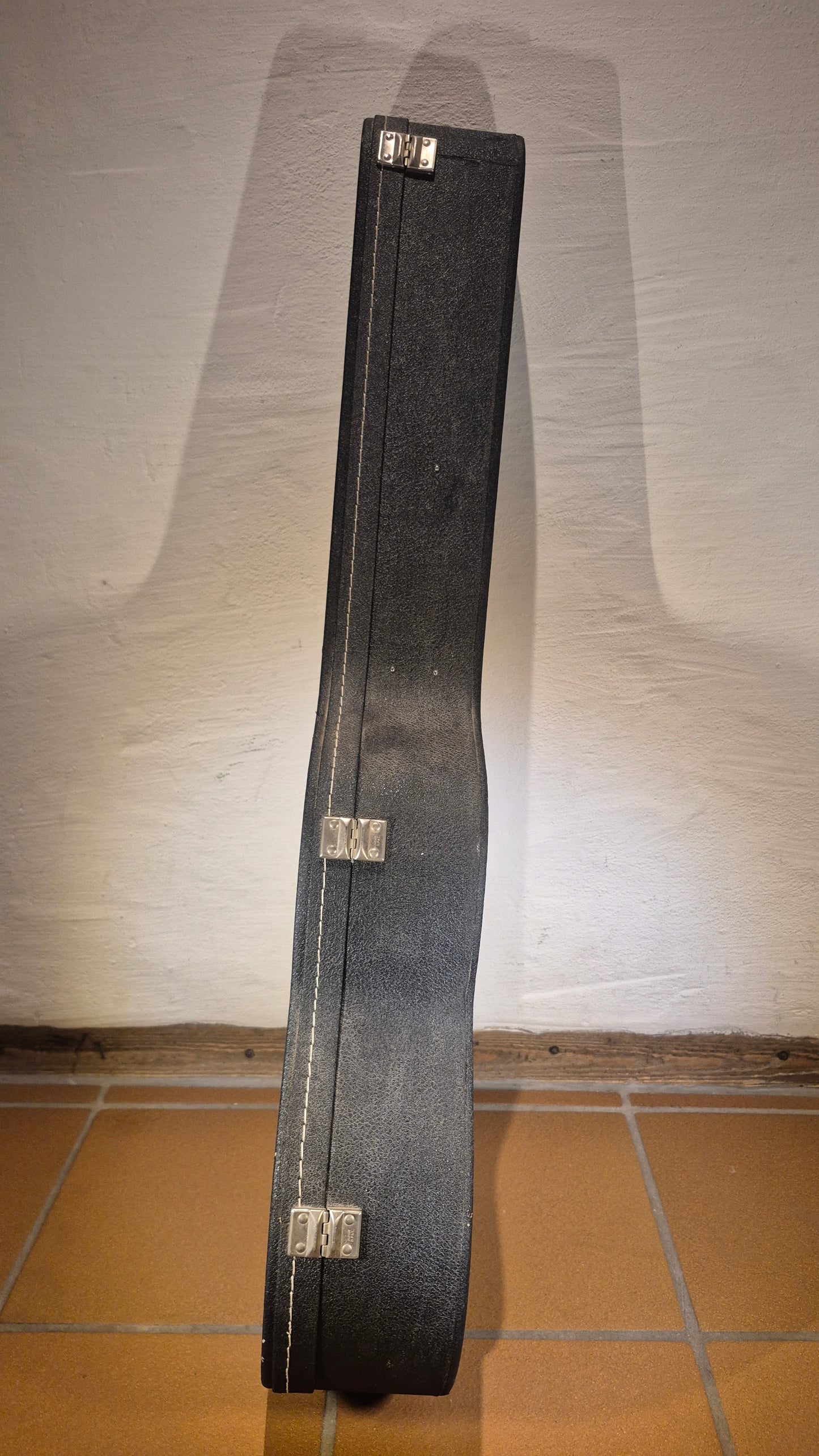 Koffer für klassische (und OM) Gitarren
