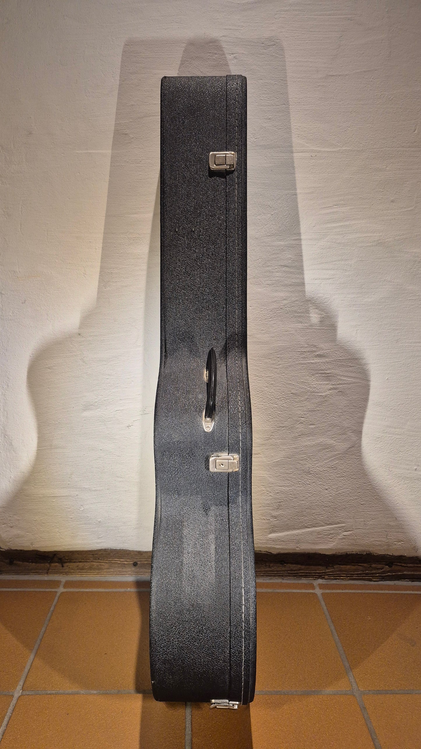 Koffer für Jumbo Gitarren