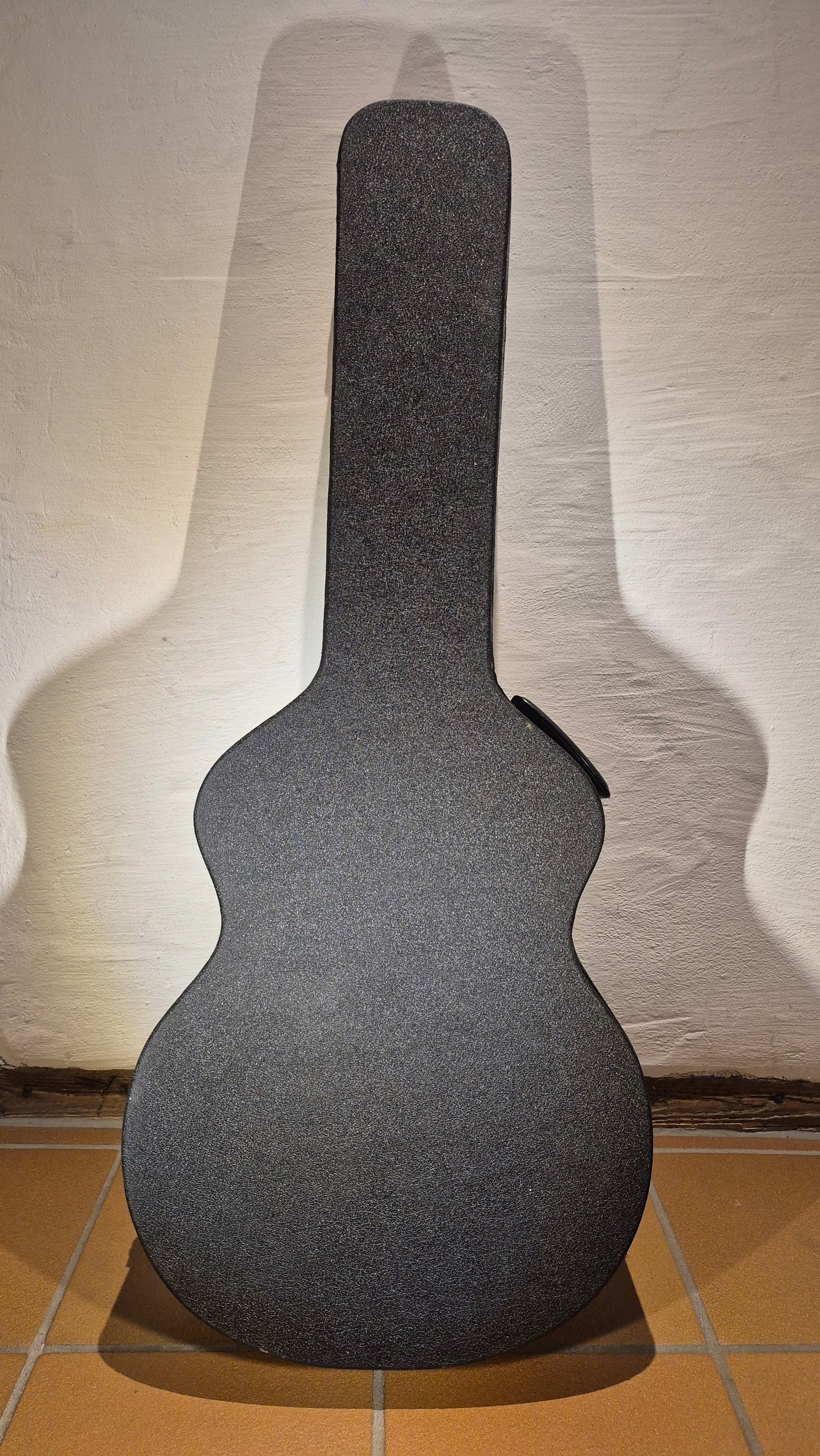 Koffer für Jumbo Gitarren