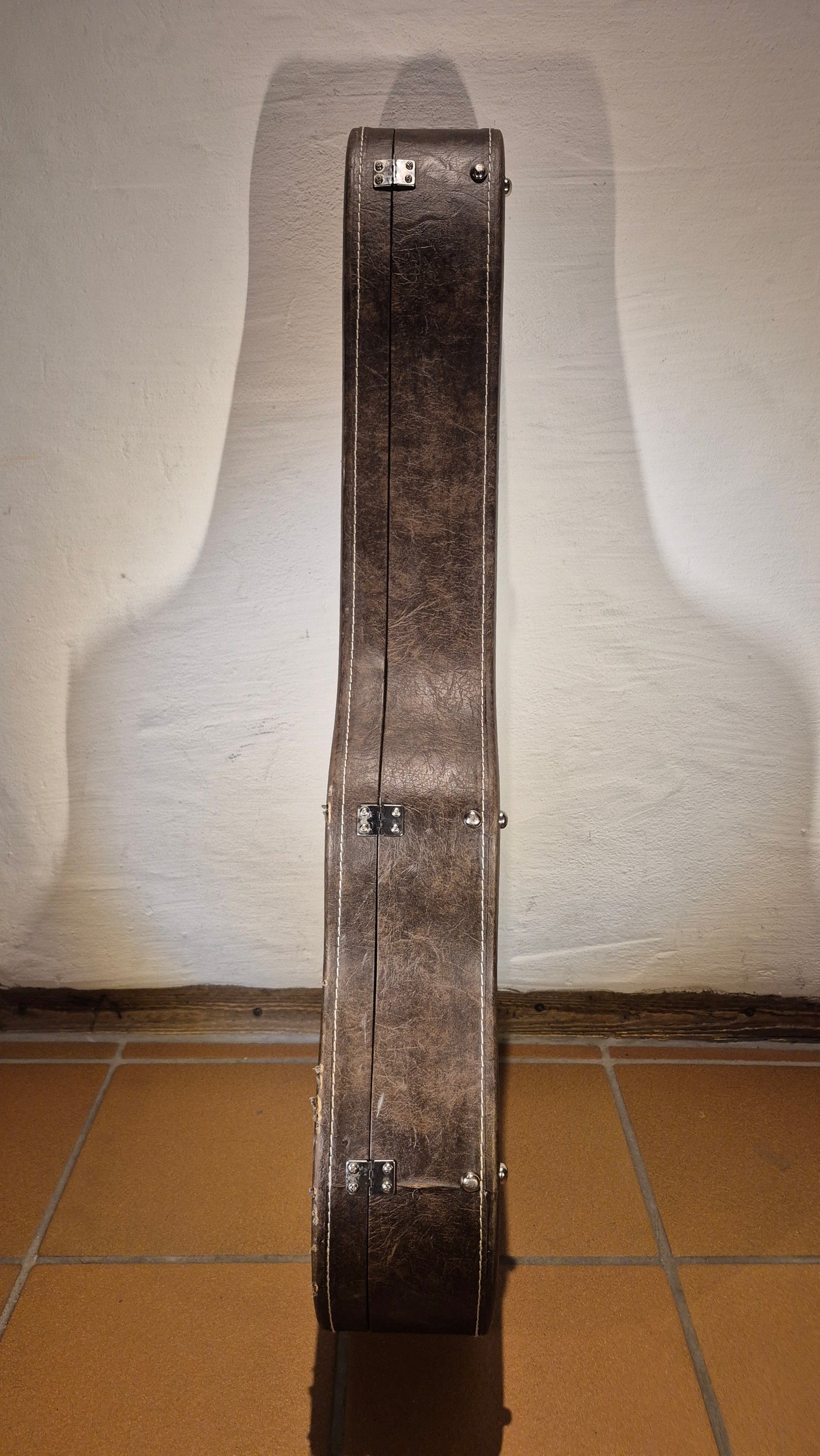 Koffer für klassische (und OM) Gitarren