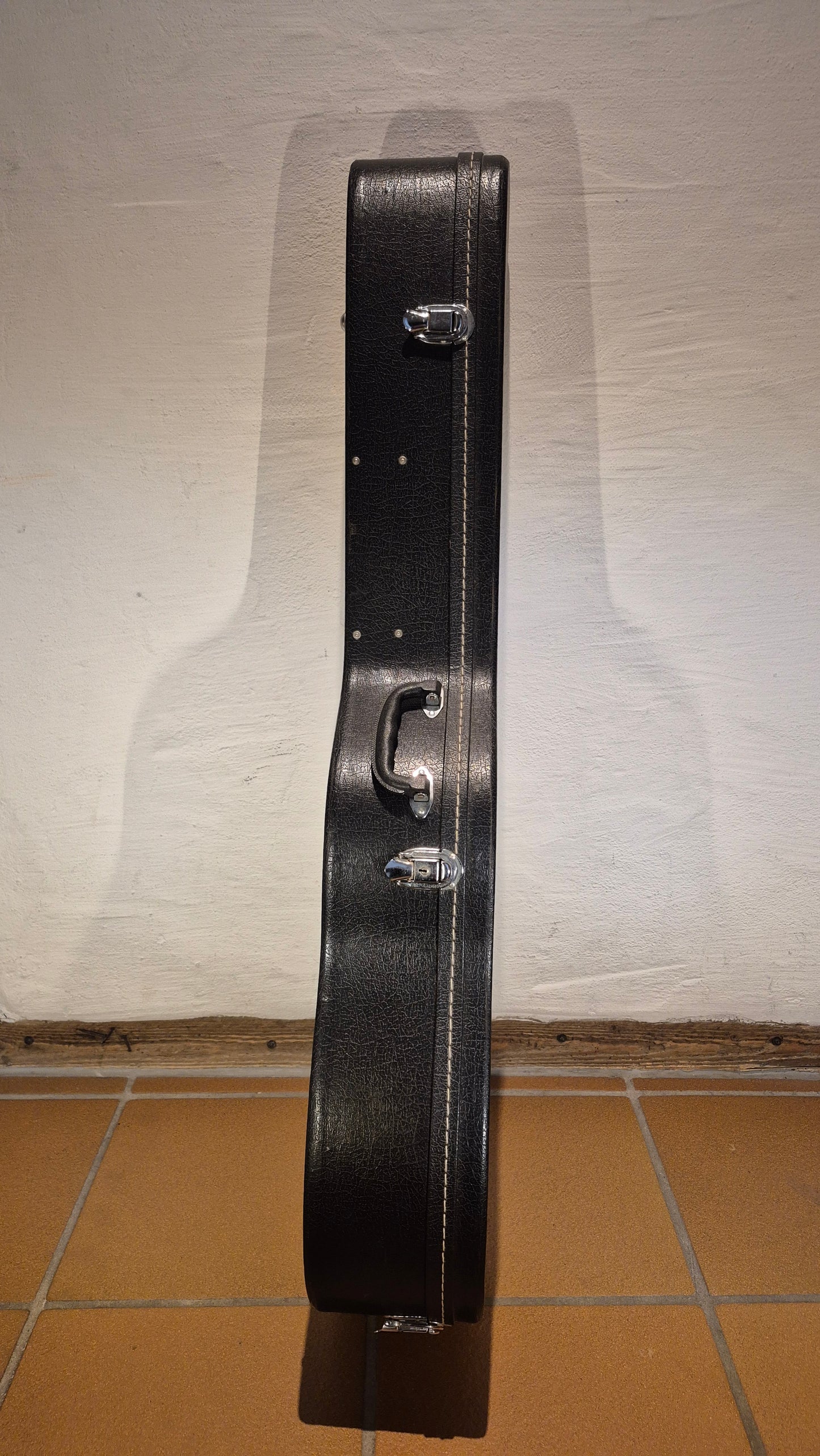 Koffer für klassische (und OM) Gitarren