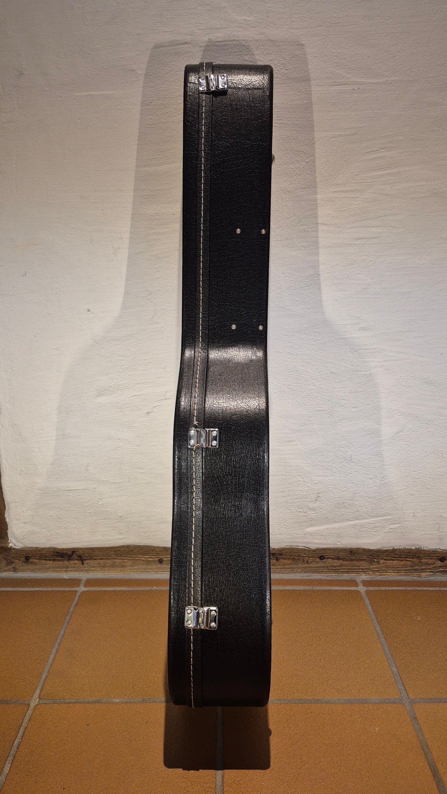 Koffer für klassische (und OM) Gitarren