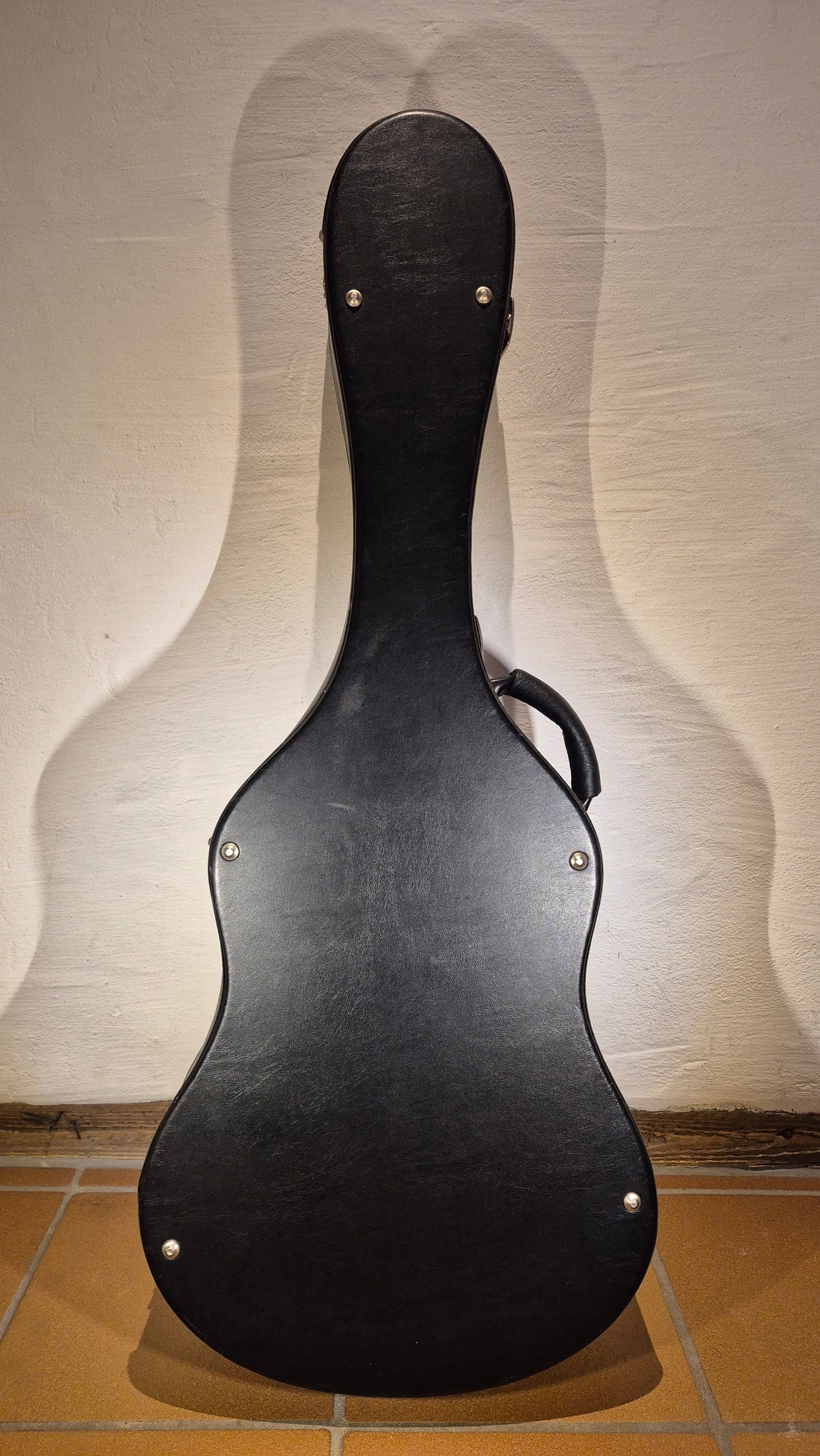 Koffer für klassische Gitarren